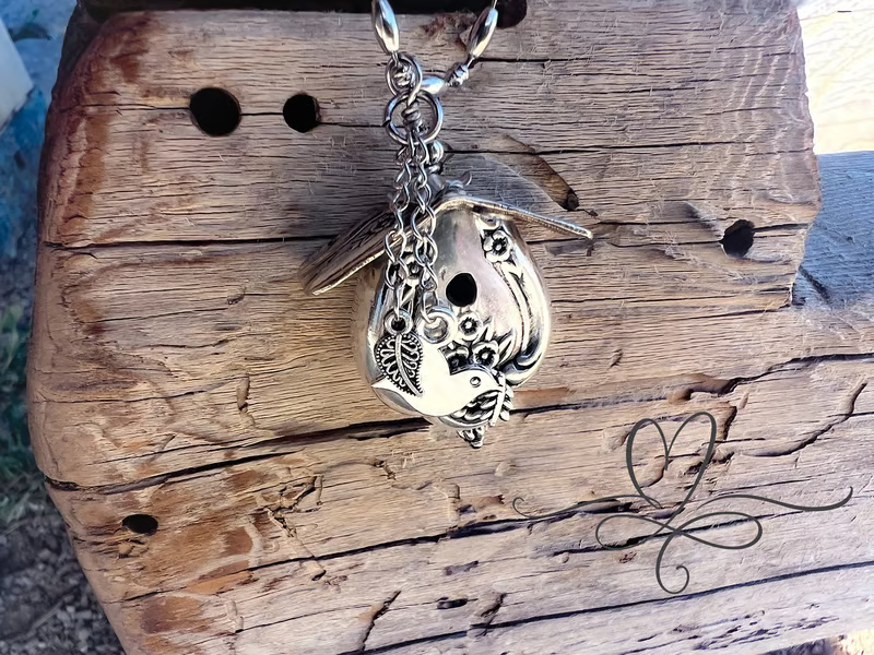🔥Father's Day Sale: - 🐦Birdhouse Necklace • The 1951 "Magnolia" Silverware Birdhouse💯Sterling Silver✨🎉