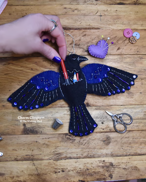 🎁Today Only 50% Off - 🖤 “Raven’s Keepsake – Guardian of Stitches” 🪡✨Includes all accessories