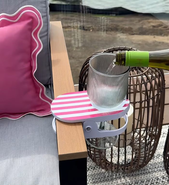 🏖️Mainstays Clip-On Drink Holder – Secure Your Beverage Anywhere!🍾