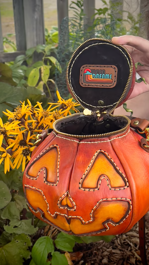 🔥Last Day 49% OFF - 🎃The Great Purely handmade leather Pumpkin Bag(✨Same as in the video)
