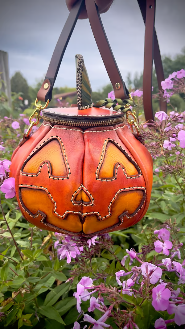 🔥Last Day 49% OFF - 🎃The Great Purely handmade leather Pumpkin Bag(✨Same as in the video)