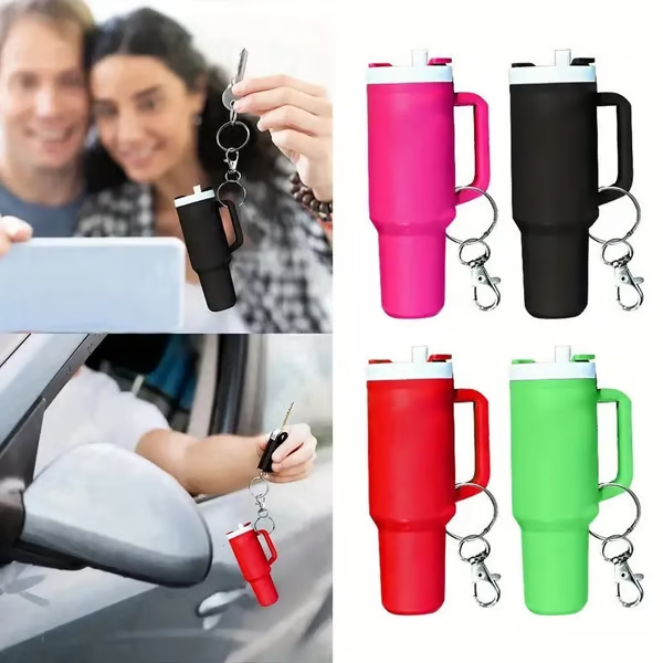 🔥CHRISTMAS HOT SALE🔥Cute Mini Tumbler Ornament Keychain 💸