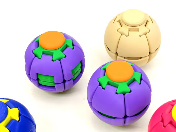 🔥Hot Sale 49%OFF🔥Magic Squishy Spinning Ball