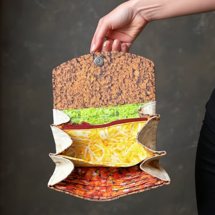 🌯LAST DAY 49% OFF - The Burrito Wallet – Your All-in-One Style & Storage Wrap!🔥✨