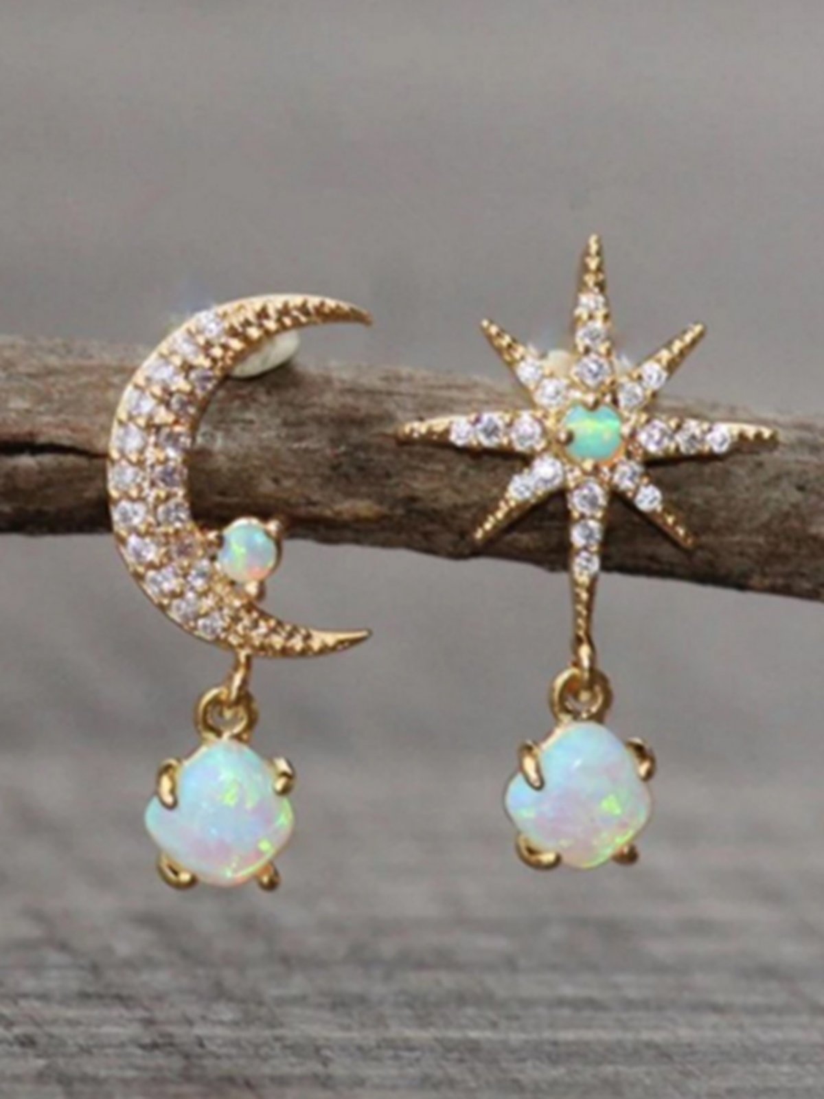 Moon star asymmetric earrings