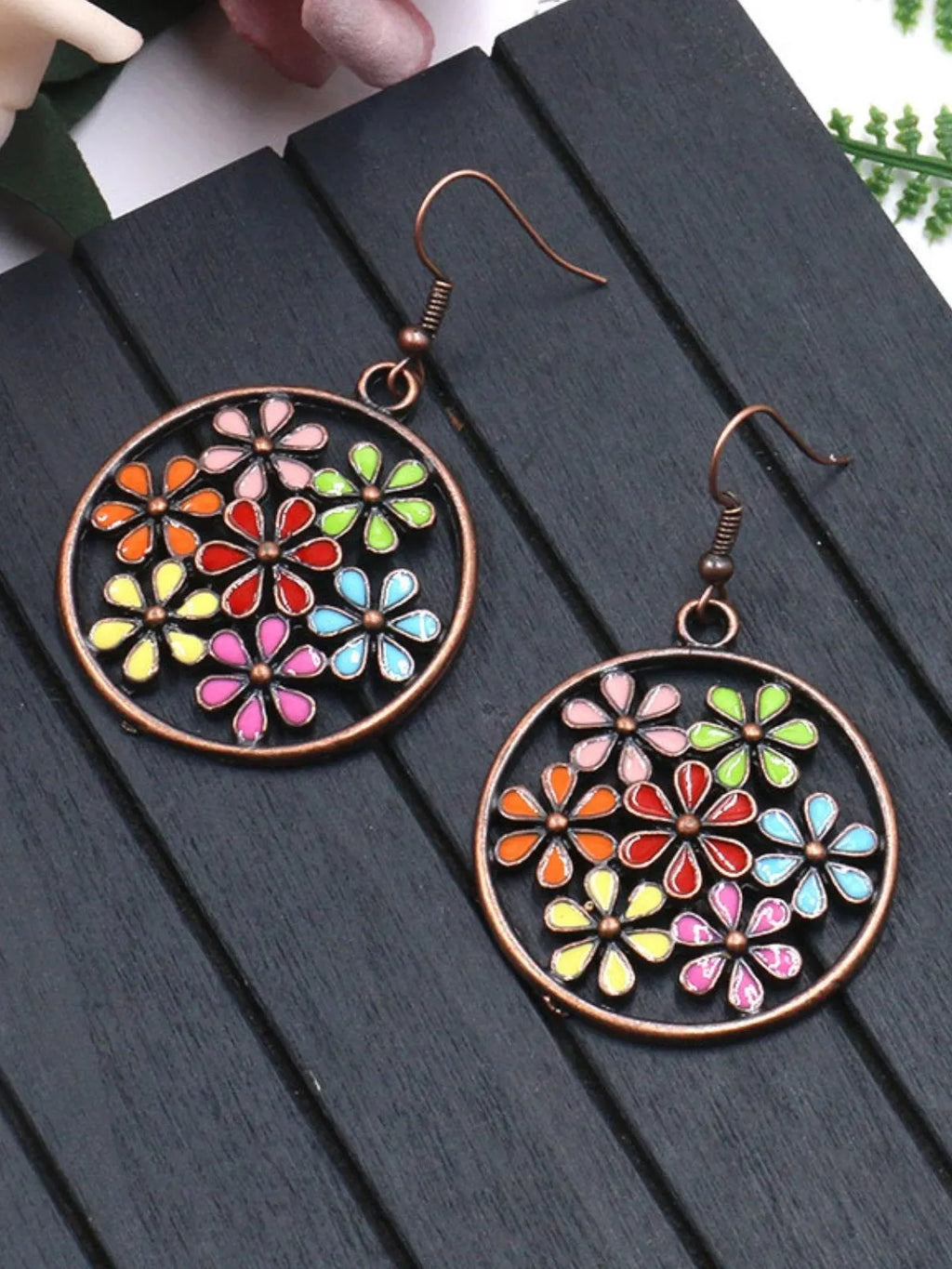 Fashion Round Cutout Flower Earrings