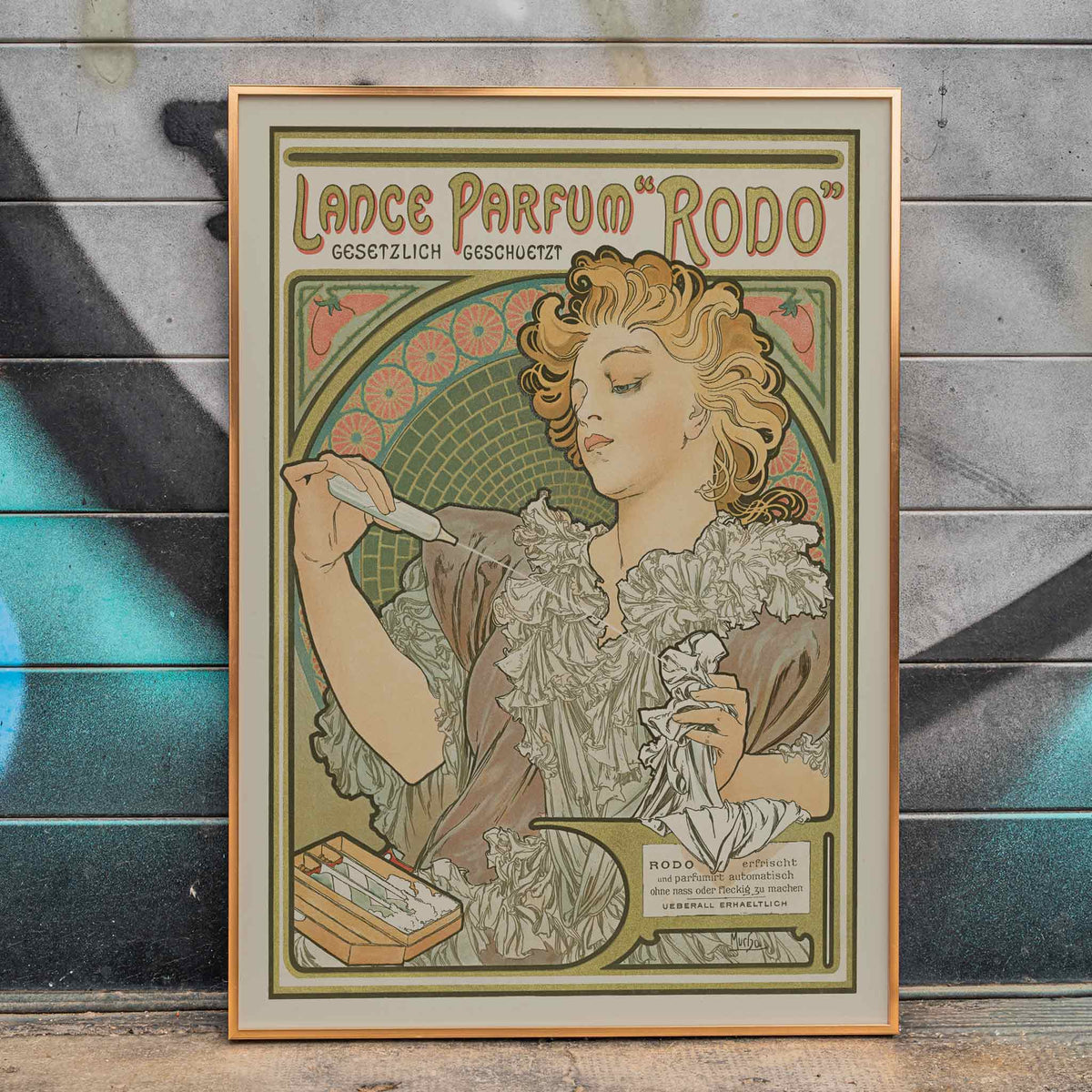 Lance parfum Rodo Canvas Print