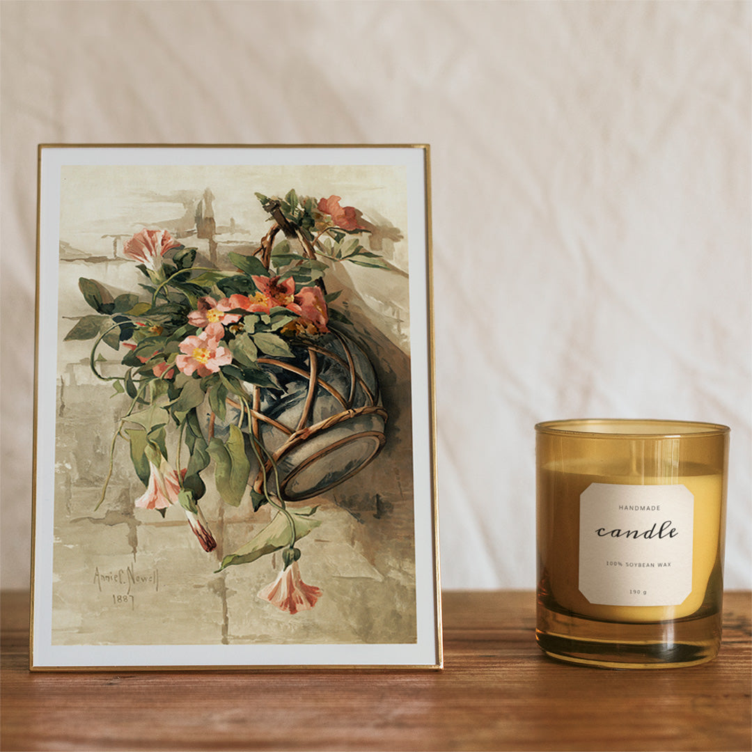 Fleurs roses dans un vase suspendu Canvas Print