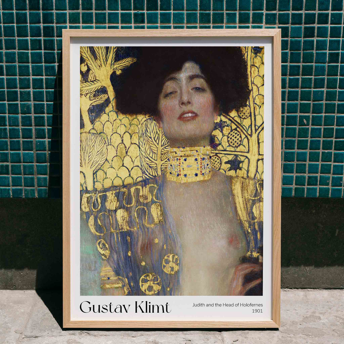 Judith et la tête d'Holoferne Canvas Print