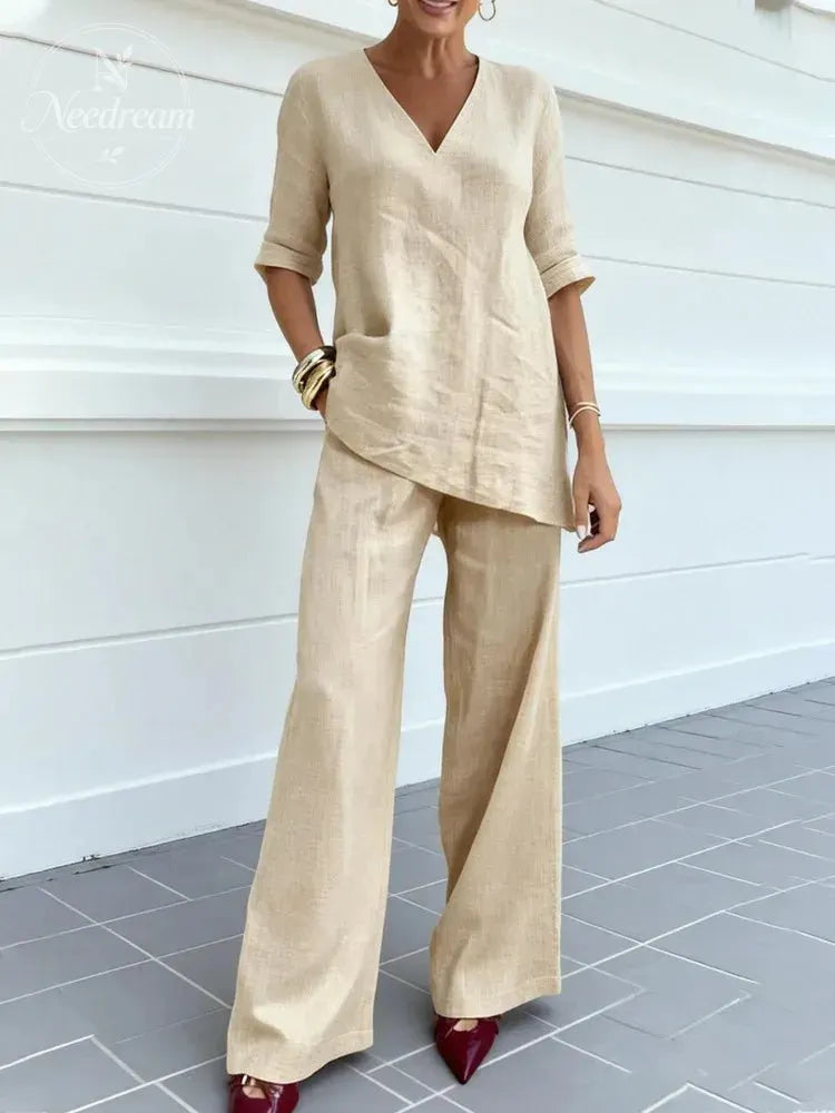 Two-Piece Set Of Short-Sleeved Top And Straight-Leg Pants