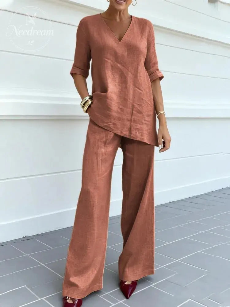 Two-Piece Set Of Short-Sleeved Top And Straight-Leg Pants