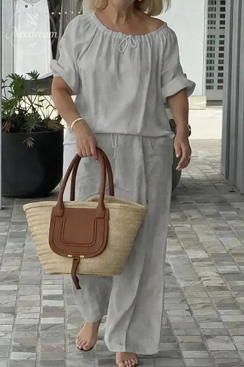 Cotton Linen Set with a Loose Fit