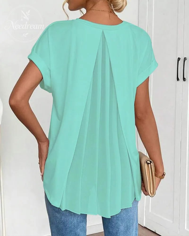 Flowy V-Neck Top With Pleats At The Back