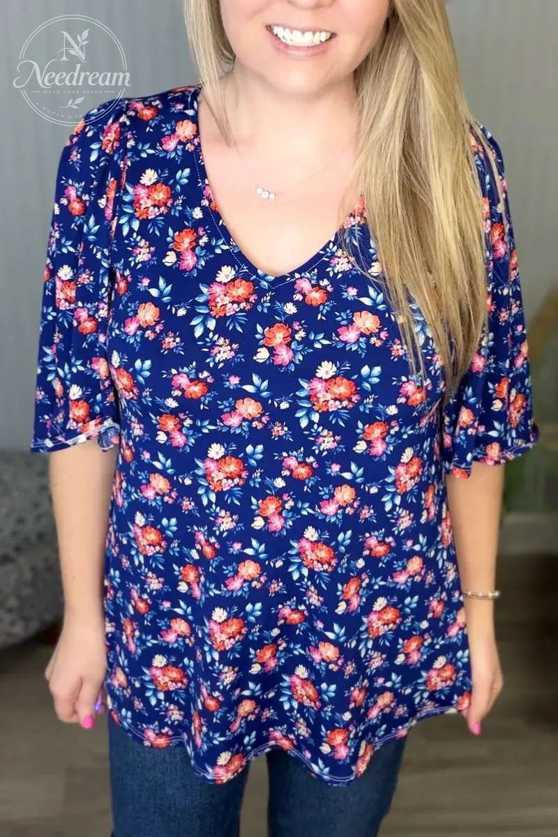 Slim-Fit Flowy Sleeve Top