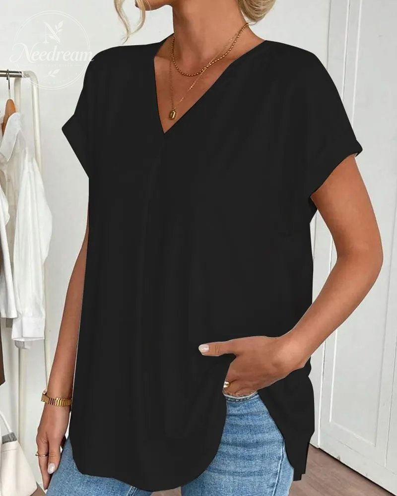 Flowy V-Neck Top With Pleats At The Back