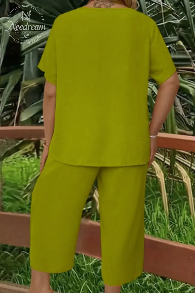 Elegant Plus Size Women's Solid Color Short Sleeve Fashion Top & Casual Wide Leg Pants Set