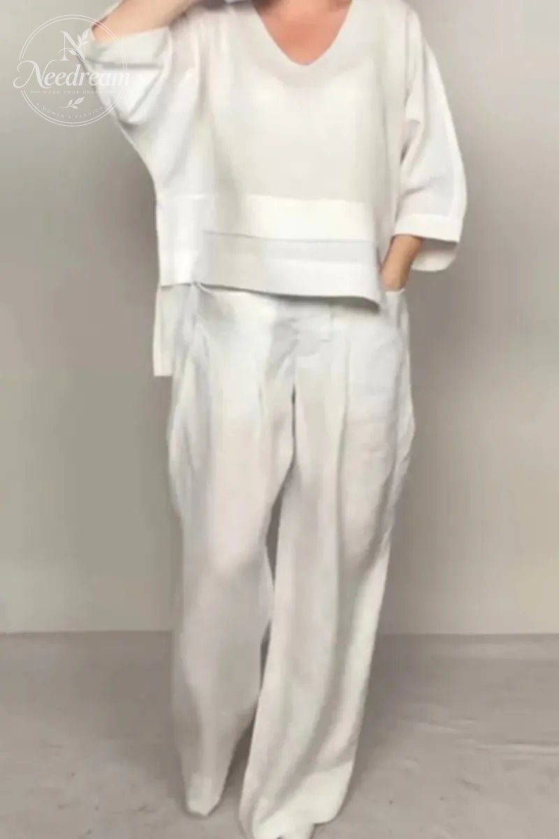 Complete Minimalist Set in Two Pieces